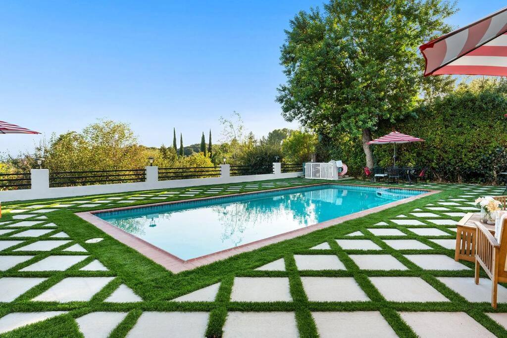 Luxury 4BD in Topanga Oasis with Pool, Spa and Cabana Villa Los Angeles Exterior photo