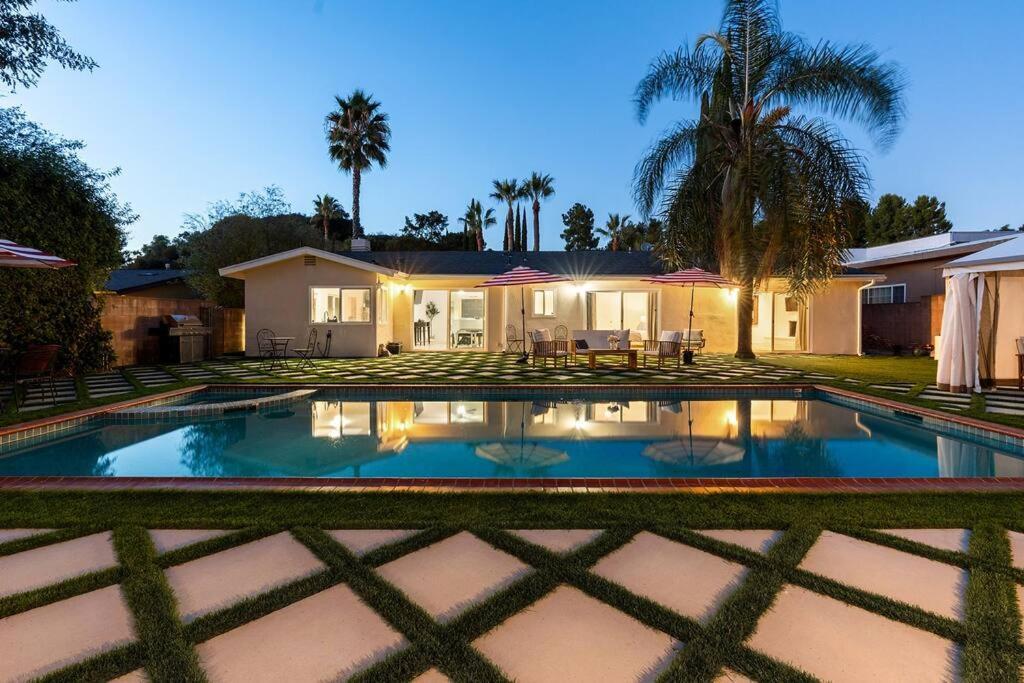 Luxury 4BD in Topanga Oasis with Pool, Spa and Cabana Villa Los Angeles Exterior photo